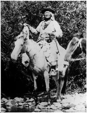 Washakie-Shoshone-Chief_WikiPD_300x390 Shoshone Chief Washakie