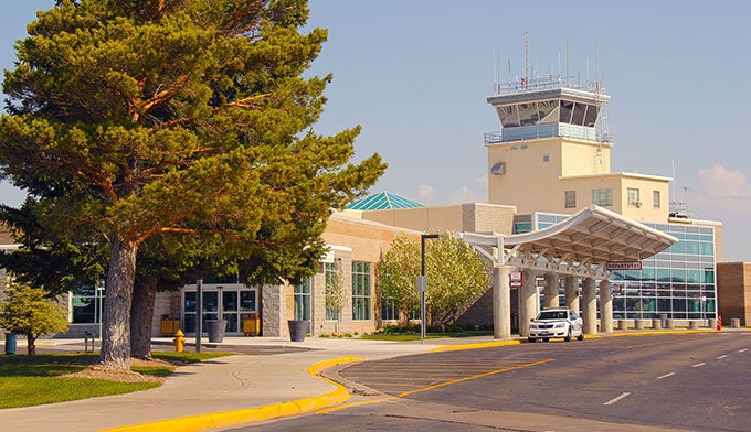 Idaho Falls Airport To Yellowstone National Park www.yellowstonepark.com