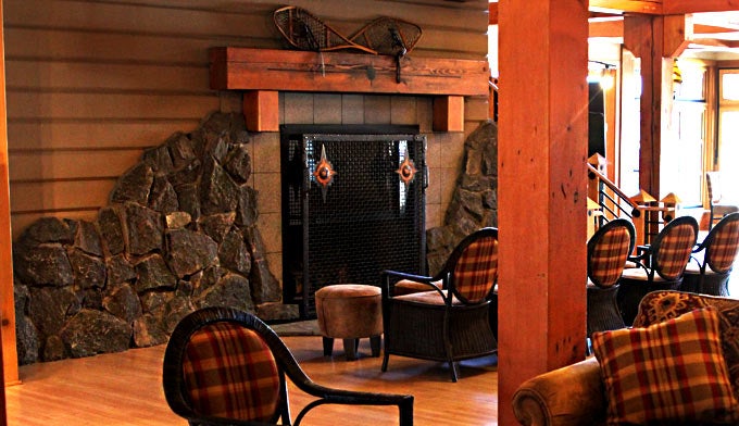 Snow-Lodge-Fireplace_FlickrNPS_680x392 Old Faithful Snow Lodge Fireplace