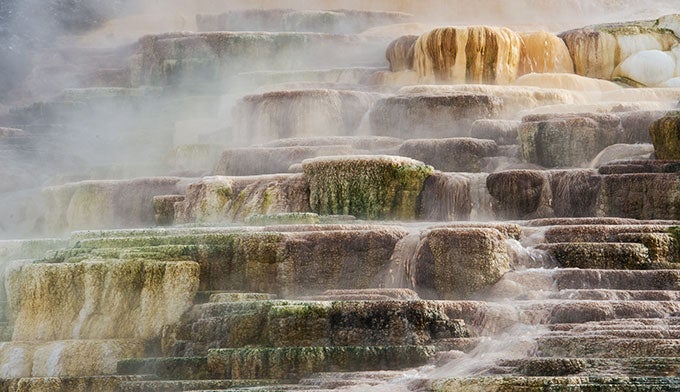 Mammoth-Terrace_680x392 Mammoth Hot Springs Minerva Terrace