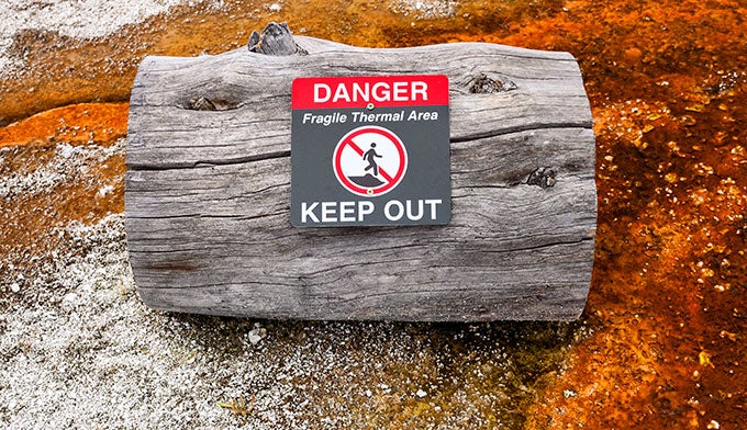 Danger-Sign-West-Thumb_680x392 Danger sign at the West Thumb in Yellowstone