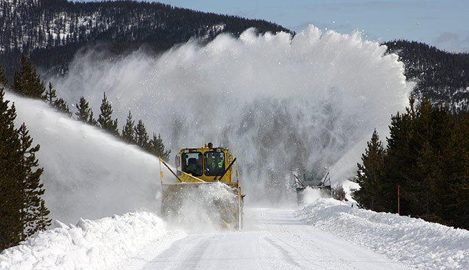 Snowplowing Madison to Old Faithful in Yellowstone