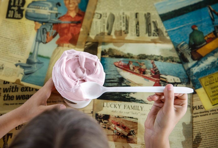 BearLakeTourism-RaspberryShake_courtesy_700 Raspberry shake at Bear Lake in Utah/Idaho