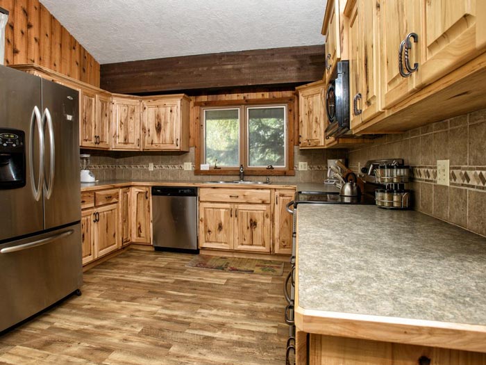 BrookTroutInn-BullElkKitchen_courtesy_700 Bull Elk Kitchen at Brook Trout Inn