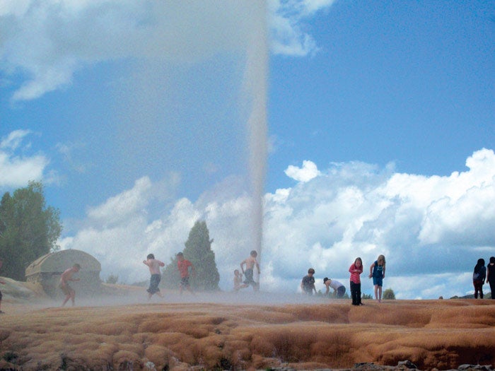 IDHighCountry-SodaSpringsGeyser-kids_courtesy_700 Soda Springs Geyser in Idaho High Country