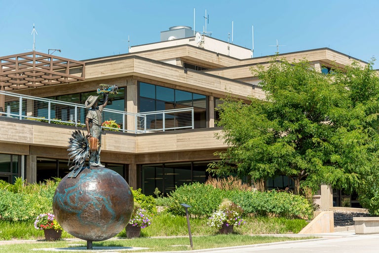 Rapid City, S.D. is the Closest Airport to Mt. Rushmore