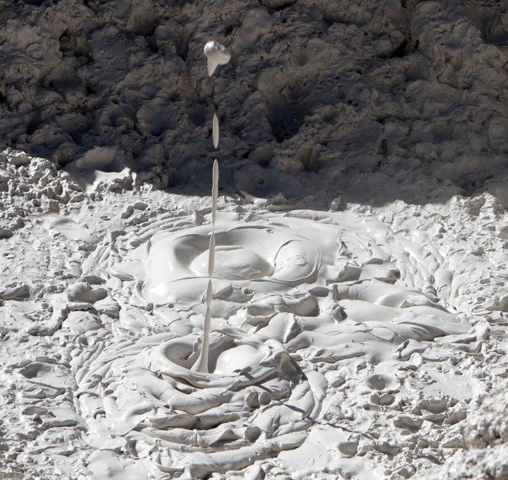 Mud splatters at Artists Painpots Geyser Basin in Yellowstone