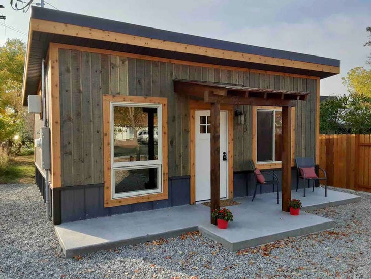 theSHED studio Airbnb in downtown Cody